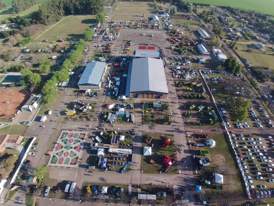 Vista aérea del predio de la Fiesta Nacional de la Cosechadora